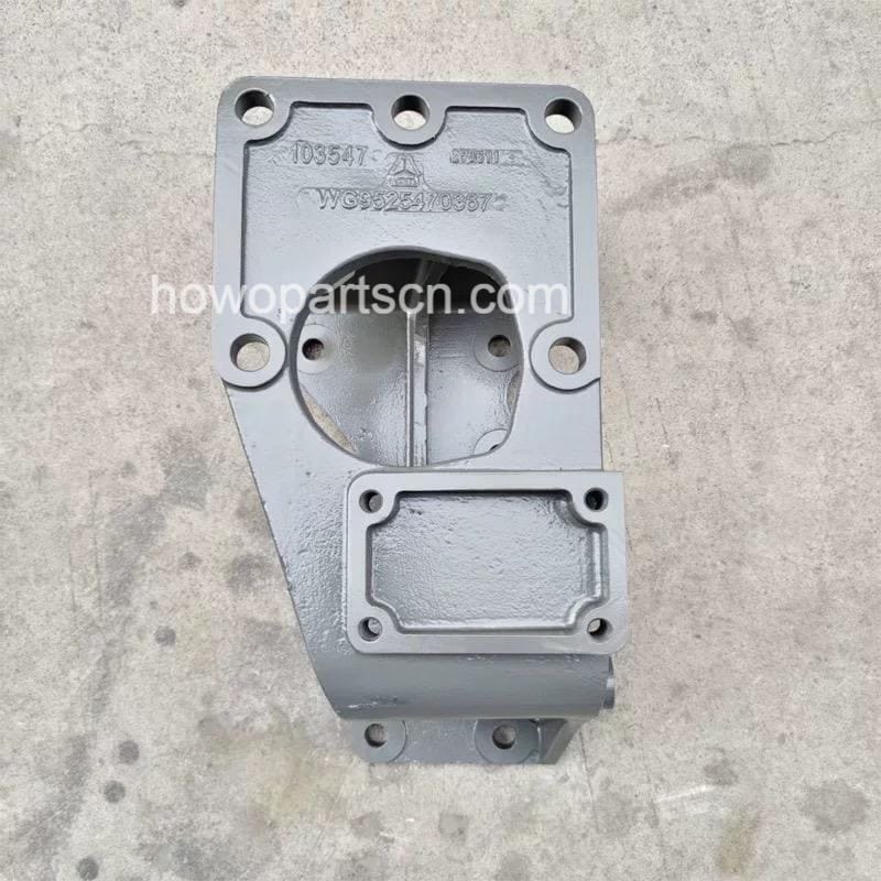 WG9525470367 Steering Box Bracket for Sinotruk Haohan Heavy Truck - Image 2